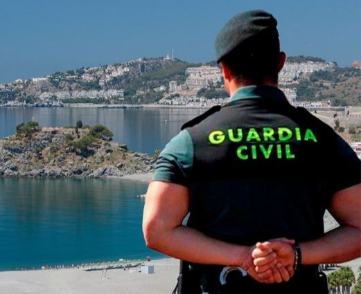 La Guardia Civil investiga a un joven por el hurto en Almucar de un patinete elctrico